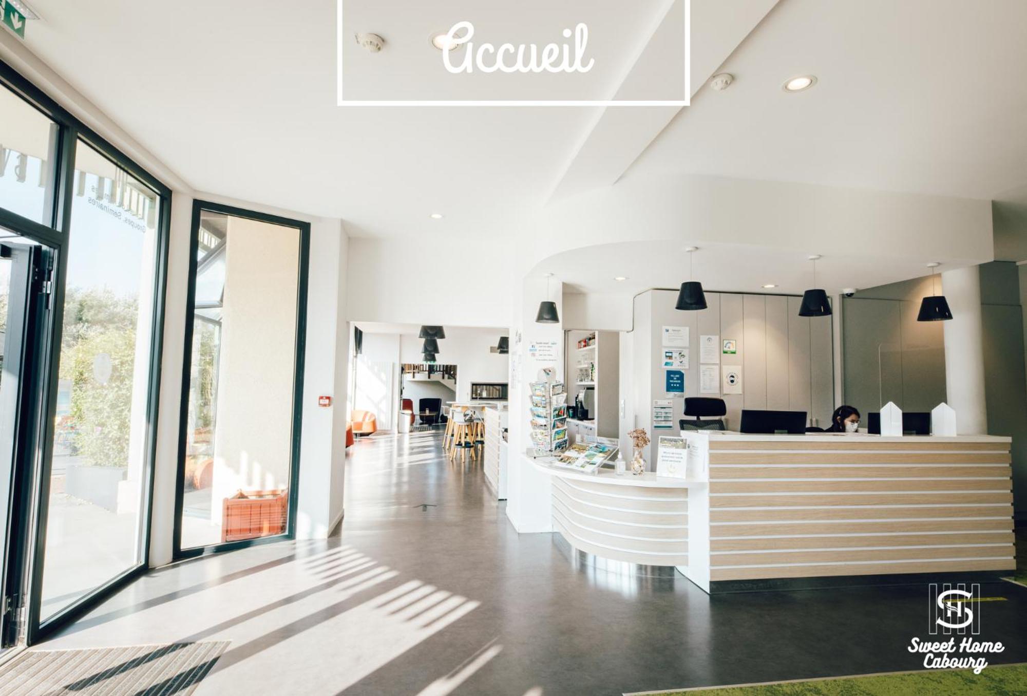 Sweet Home Cabourg Hotel Et Gites Exterior photo
